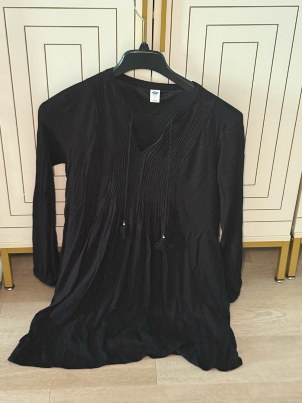Old Navy Black Long Sleeve dress
